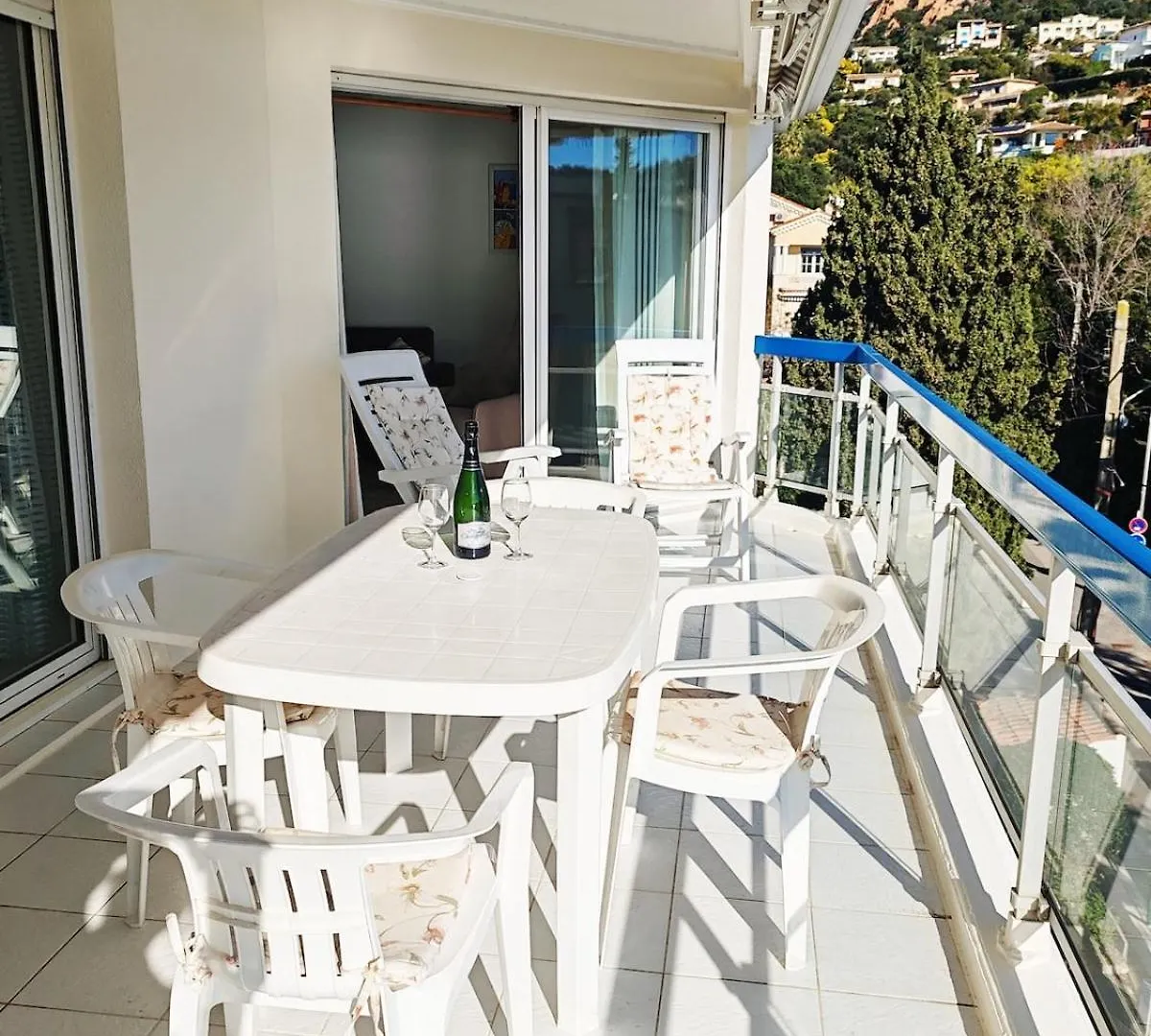 Apartment Tres Belle T2, Vue Mer ,Le Tout A Pied Saint-Raphael  France