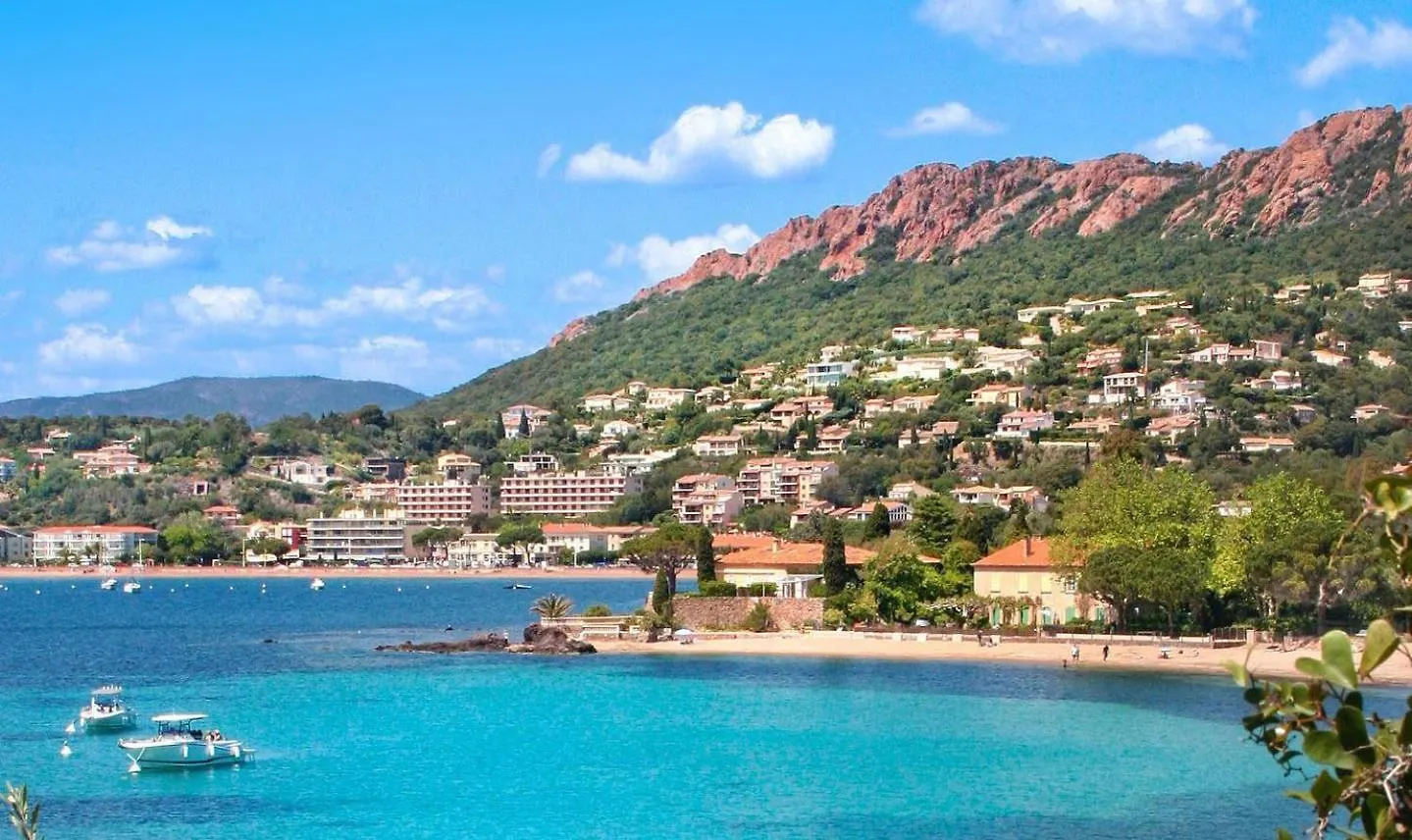 Apartment Tres Belle T2, Vue Mer ,Le Tout A Pied Saint-Raphael