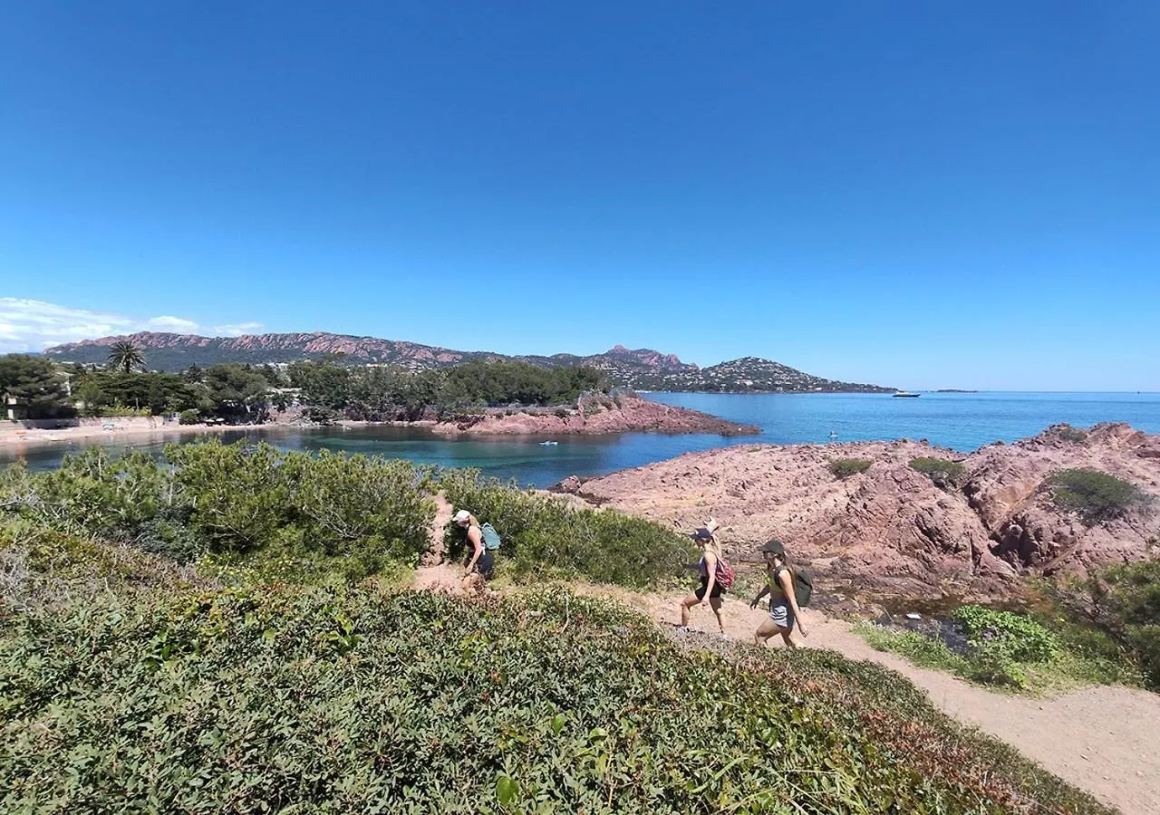 Tres Belle T2, Vue Mer ,Le Tout A Pied Saint-Raphael  0*, Saint-Raphael (Var)